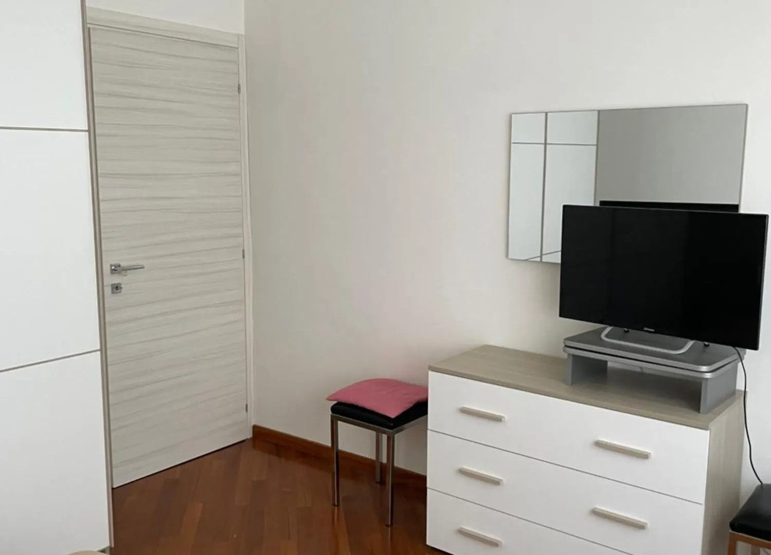 Max'S Apartment Palermo 0*,  Italy