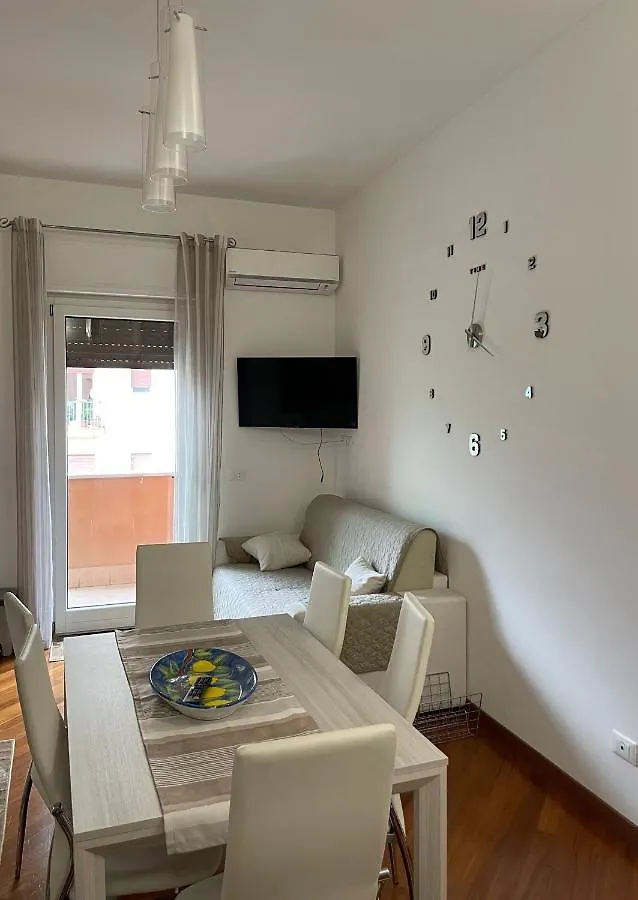 Max'S Apartment Палермо Италия
